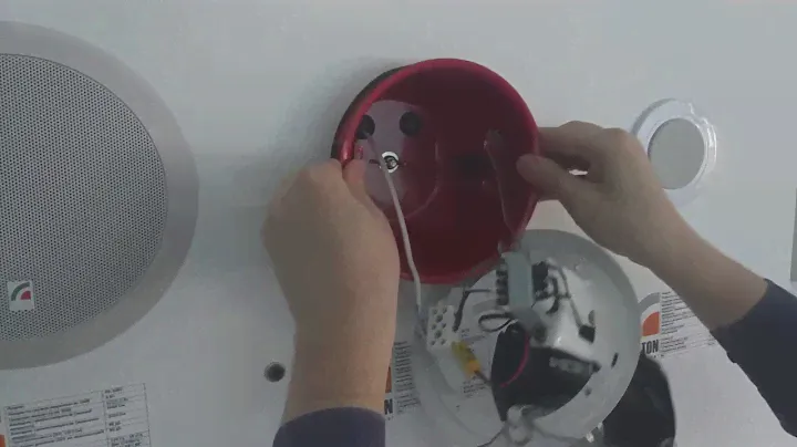 Установка потолочного громкоговорителя с огнезащитным колпаком ROXTON PC-06T